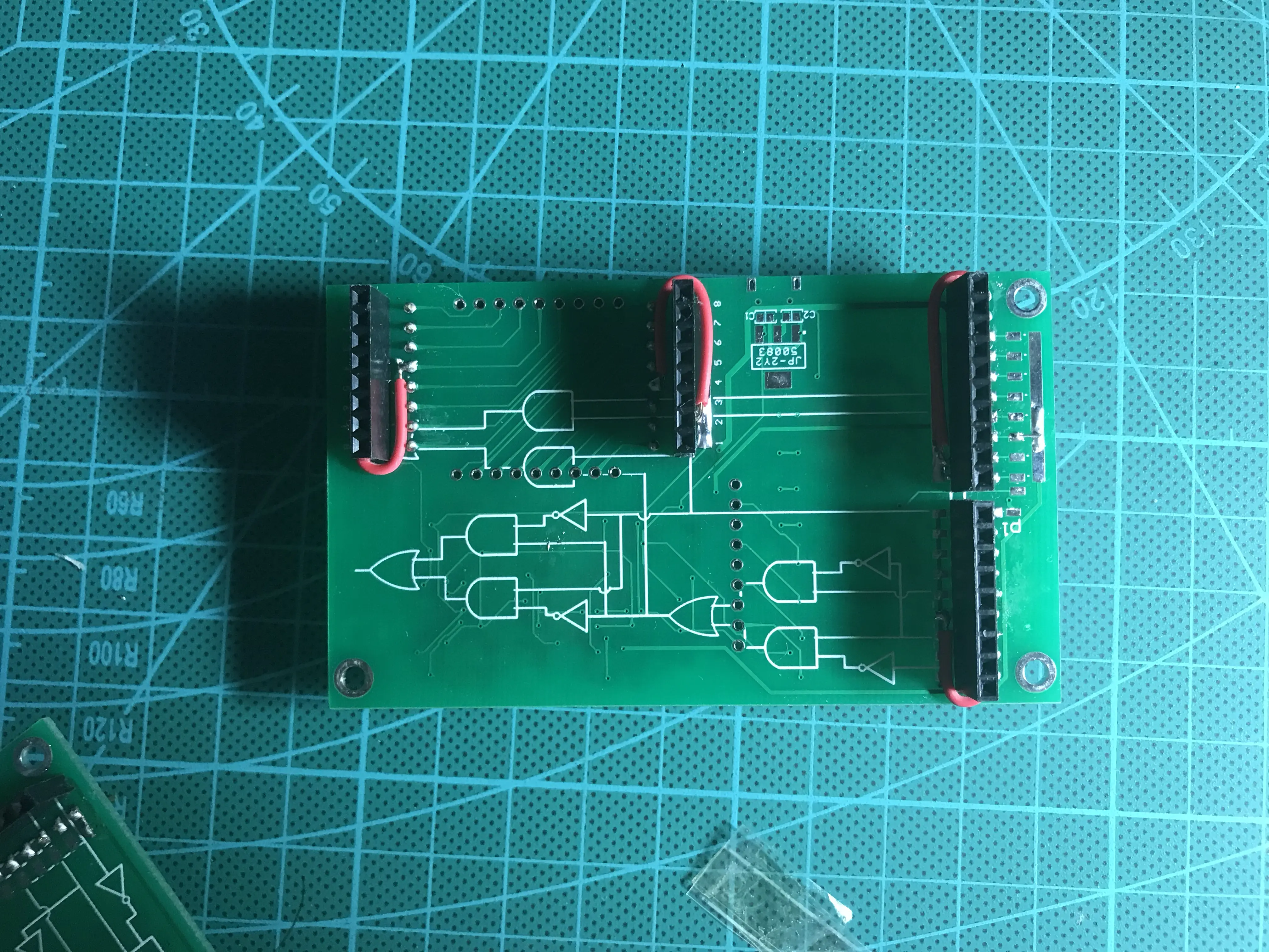 cmos full adder project thumbnail 2